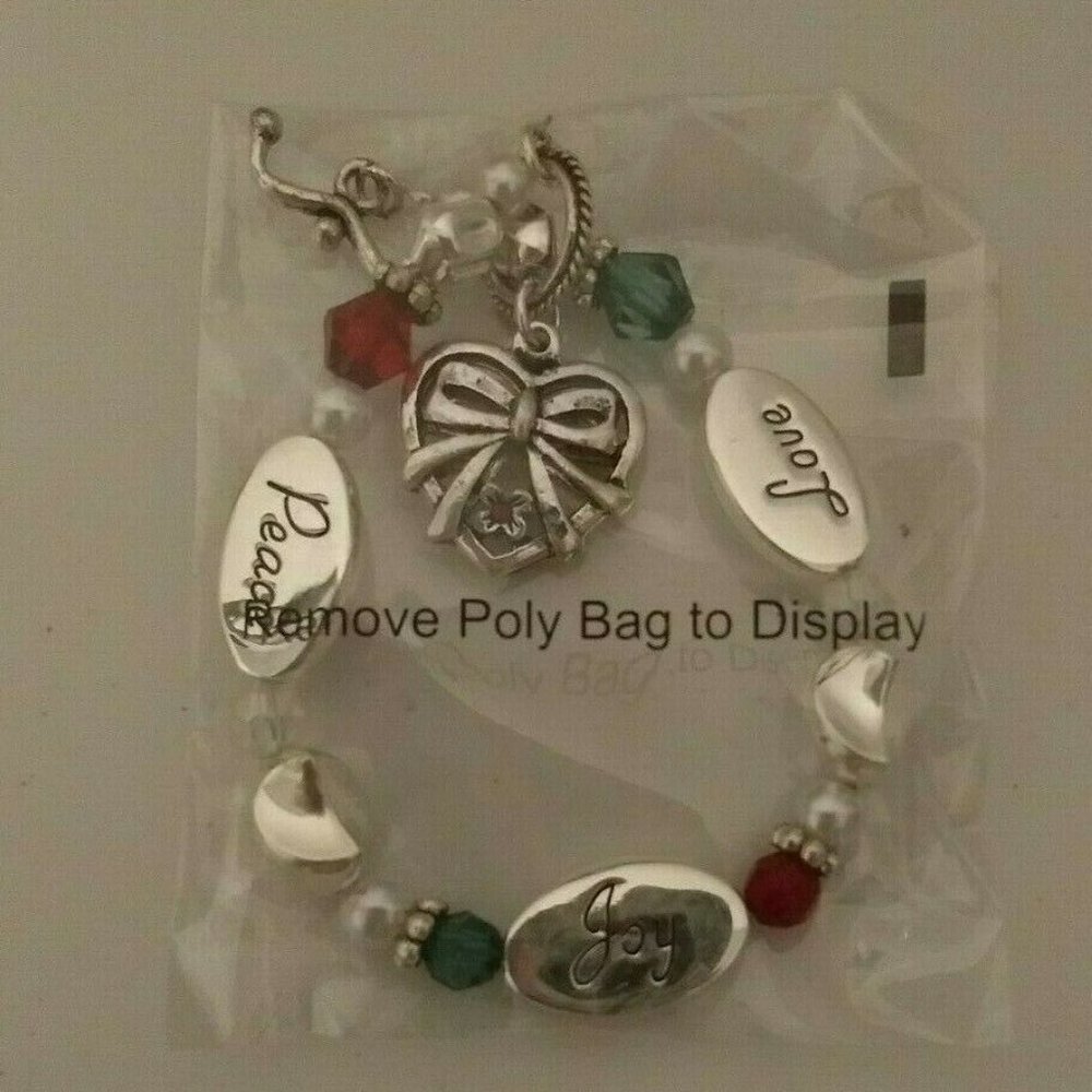 🌷5/$20 Holiday Expressively Yours Stretch Bracelet Peace